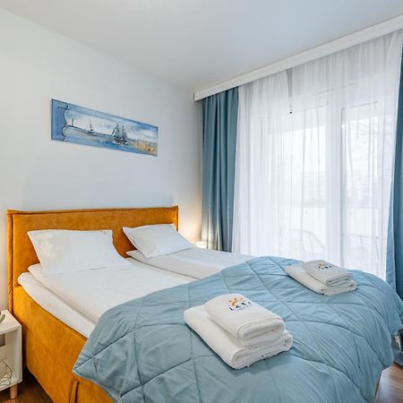 Laba Kolobrzeg Apartamenty Kollataja Z Parkingiem 외부 사진