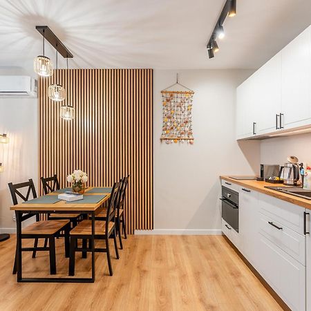 Laba Kolobrzeg Apartamenty Kollataja Z Parkingiem 외부 사진