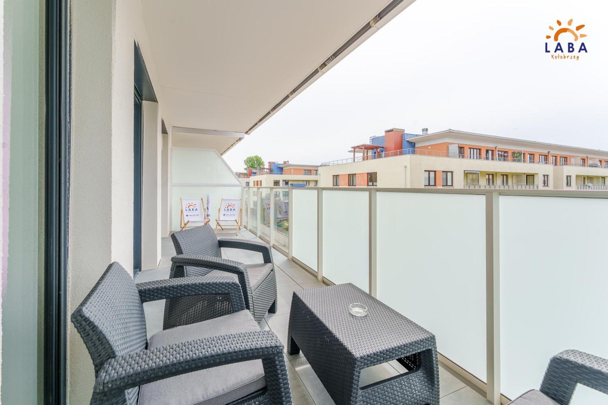 Laba Kolobrzeg Apartamenty Kollataja Z Parkingiem 외부 사진