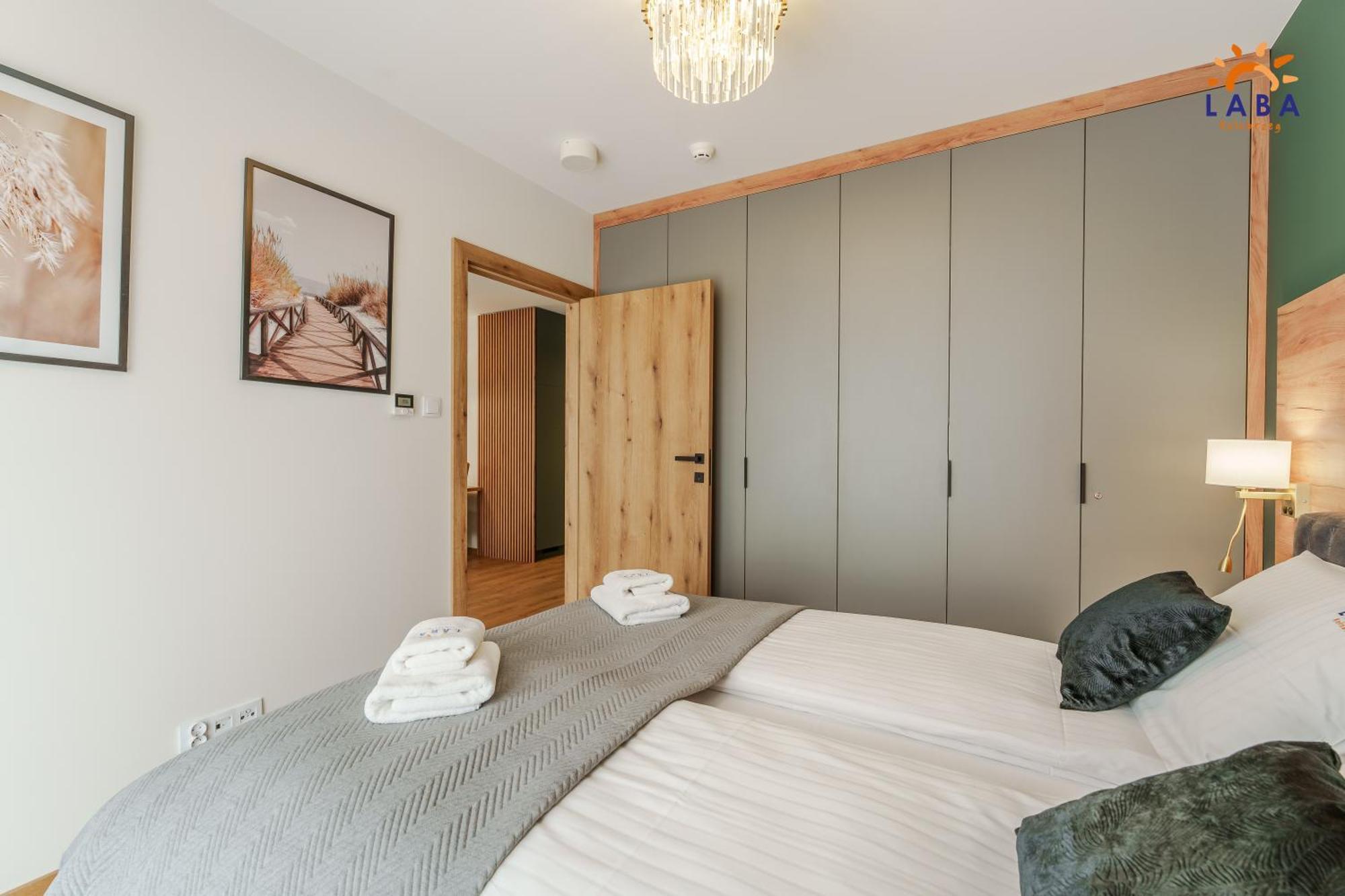 Laba Kolobrzeg Apartamenty Kollataja Z Parkingiem 외부 사진