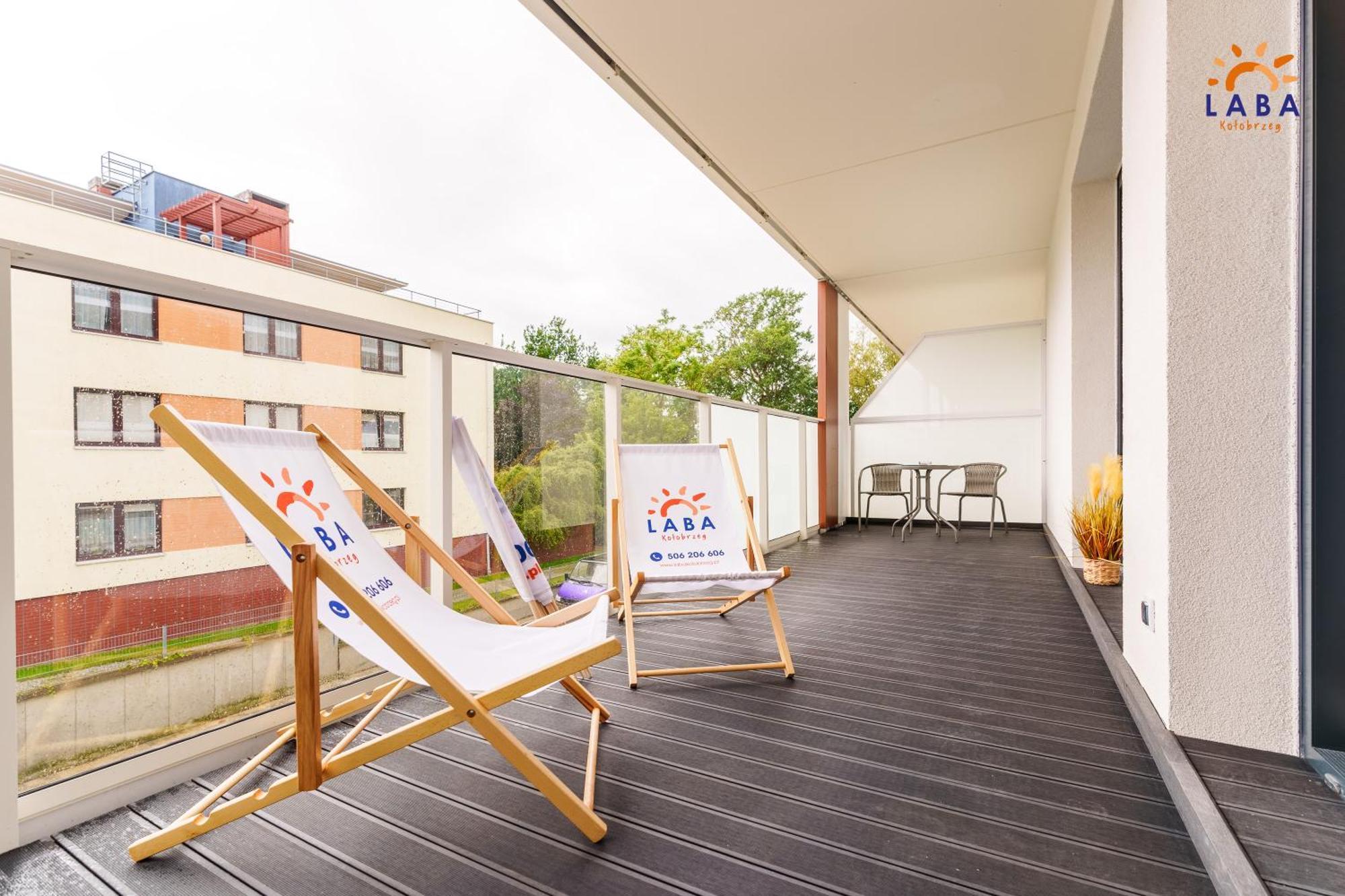 Laba Kolobrzeg Apartamenty Kollataja Z Parkingiem 외부 사진