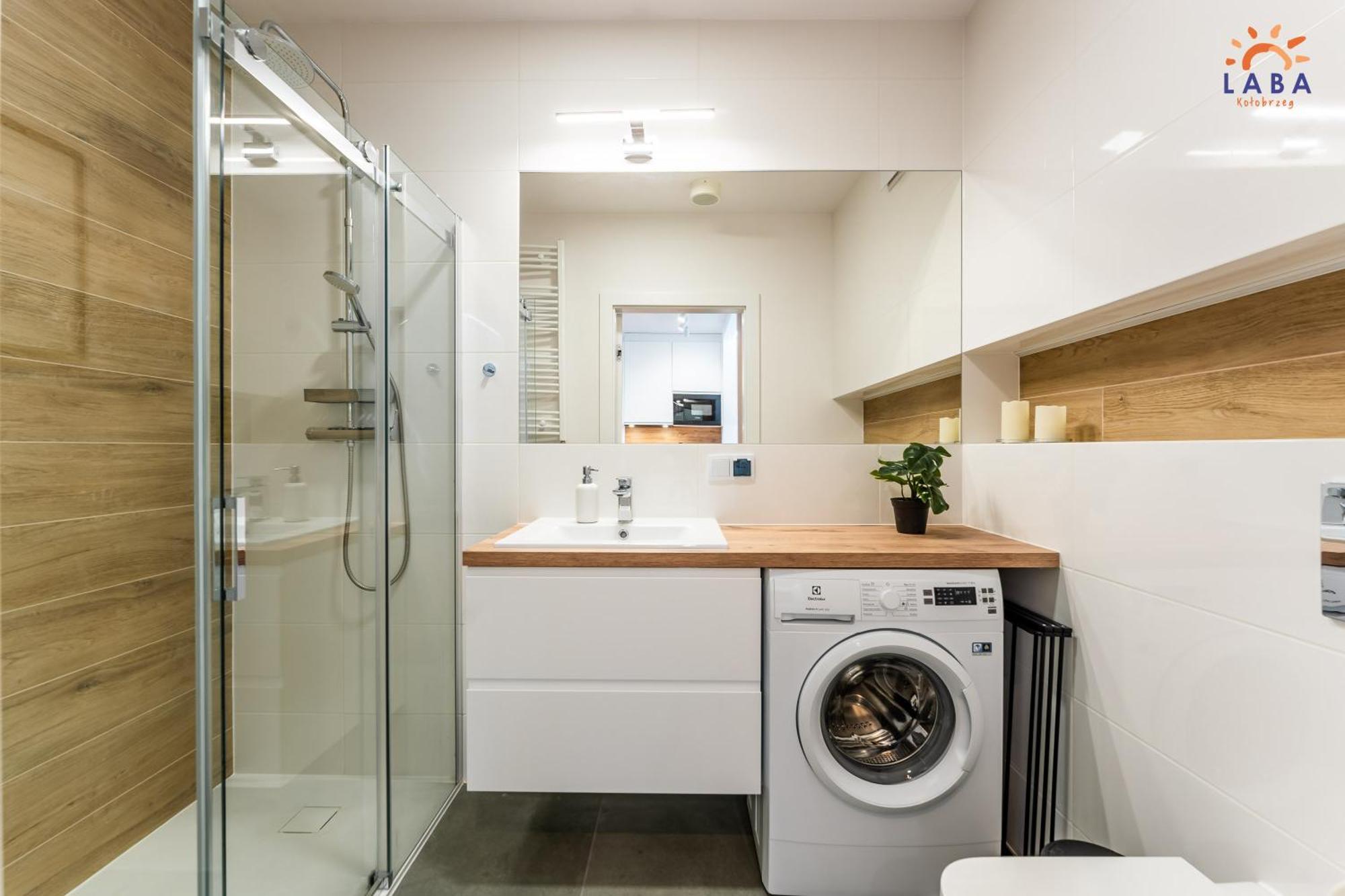 Laba Kolobrzeg Apartamenty Kollataja Z Parkingiem 외부 사진