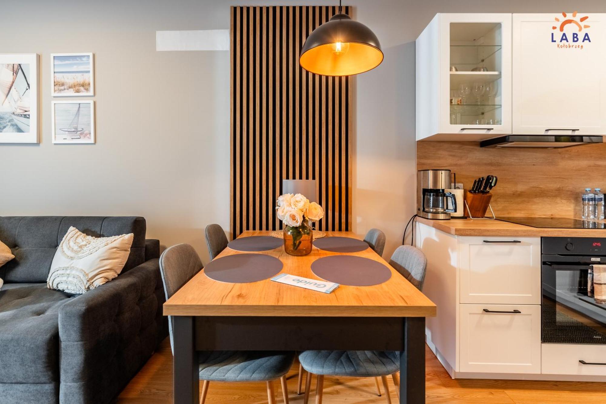 Laba Kolobrzeg Apartamenty Kollataja Z Parkingiem 외부 사진